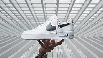 White Air Force 1